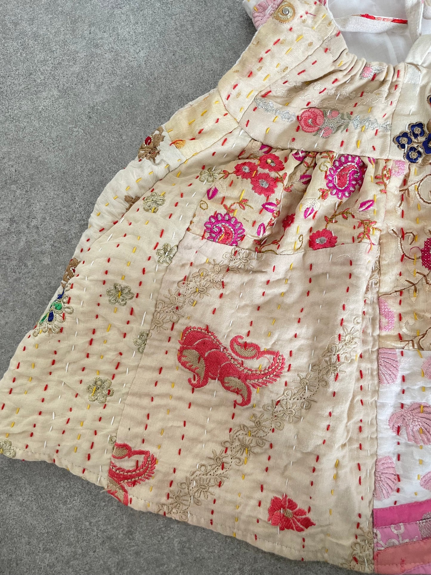 19ホワイトビスチェ