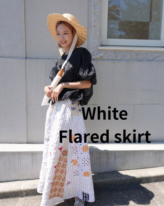7月限定✨Whiteフレアスカート